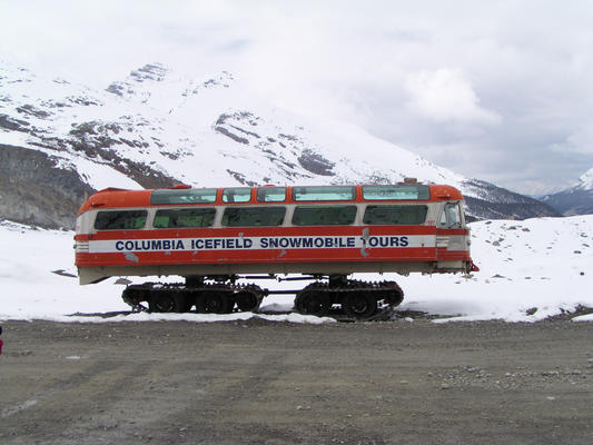 Old Snow Bus